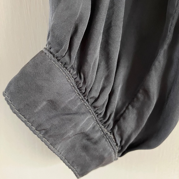 Bella Dahl peasant top NWT - light gray / silver S - Picture 3 of 5